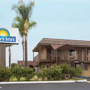 2* Hotel Days By Wyndham In