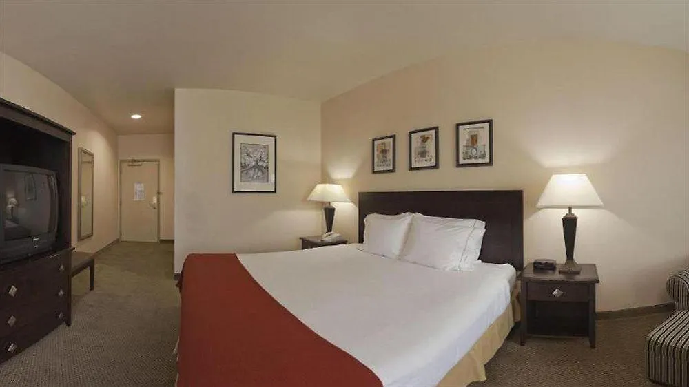 ***  Hotel Marguerite South Anaheim - Garden Grove, Trademark Collection By Wyndham United States