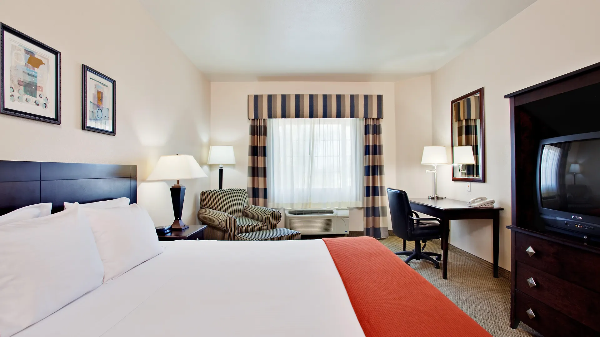 Hotel Marguerite South Anaheim - Garden Grove, Trademark Collection By Wyndham 3*,