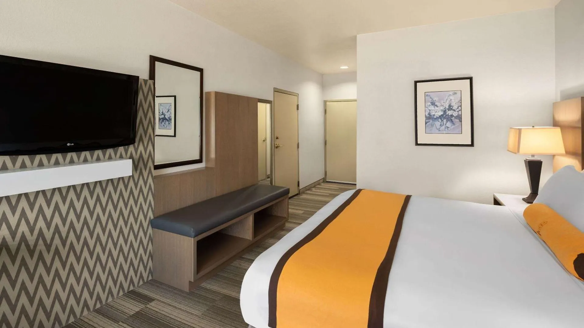 Hotel Marguerite South Anaheim - Garden Grove, Trademark Collection By Wyndham