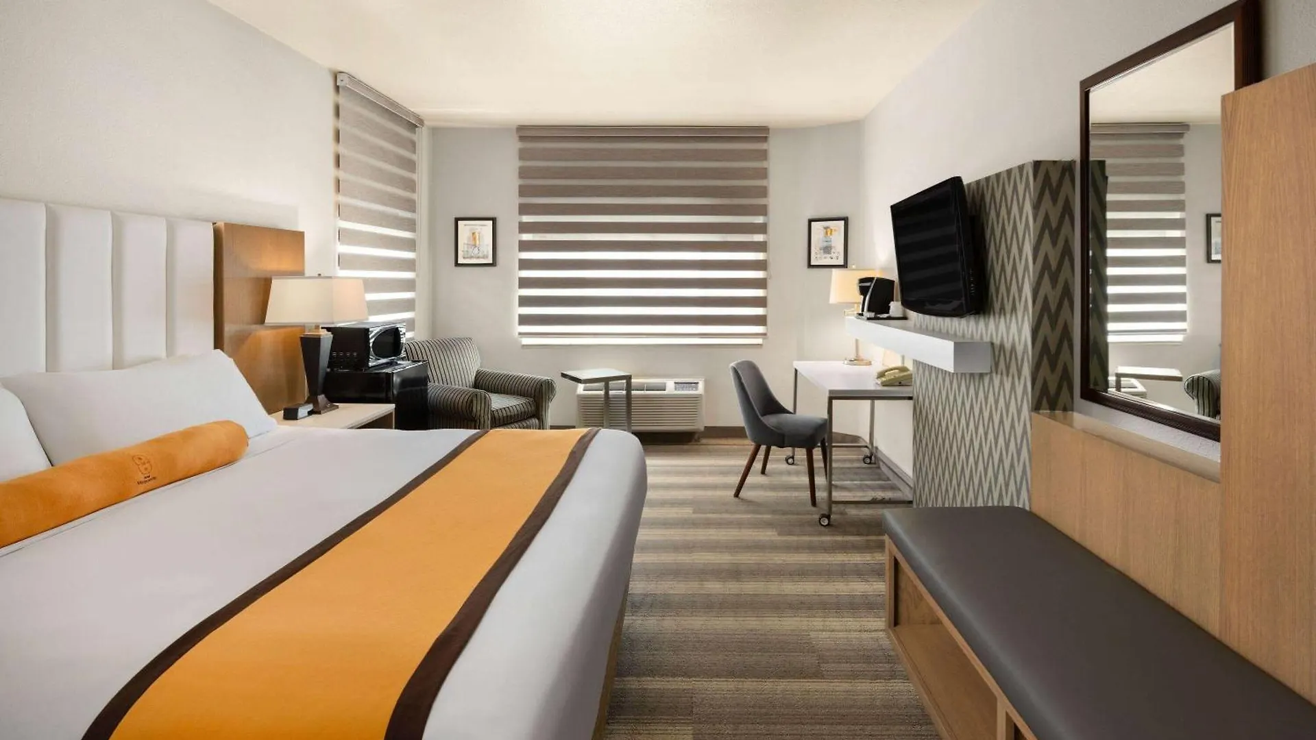 Hotel Marguerite South Anaheim - Garden Grove, Trademark Collection By Wyndham
