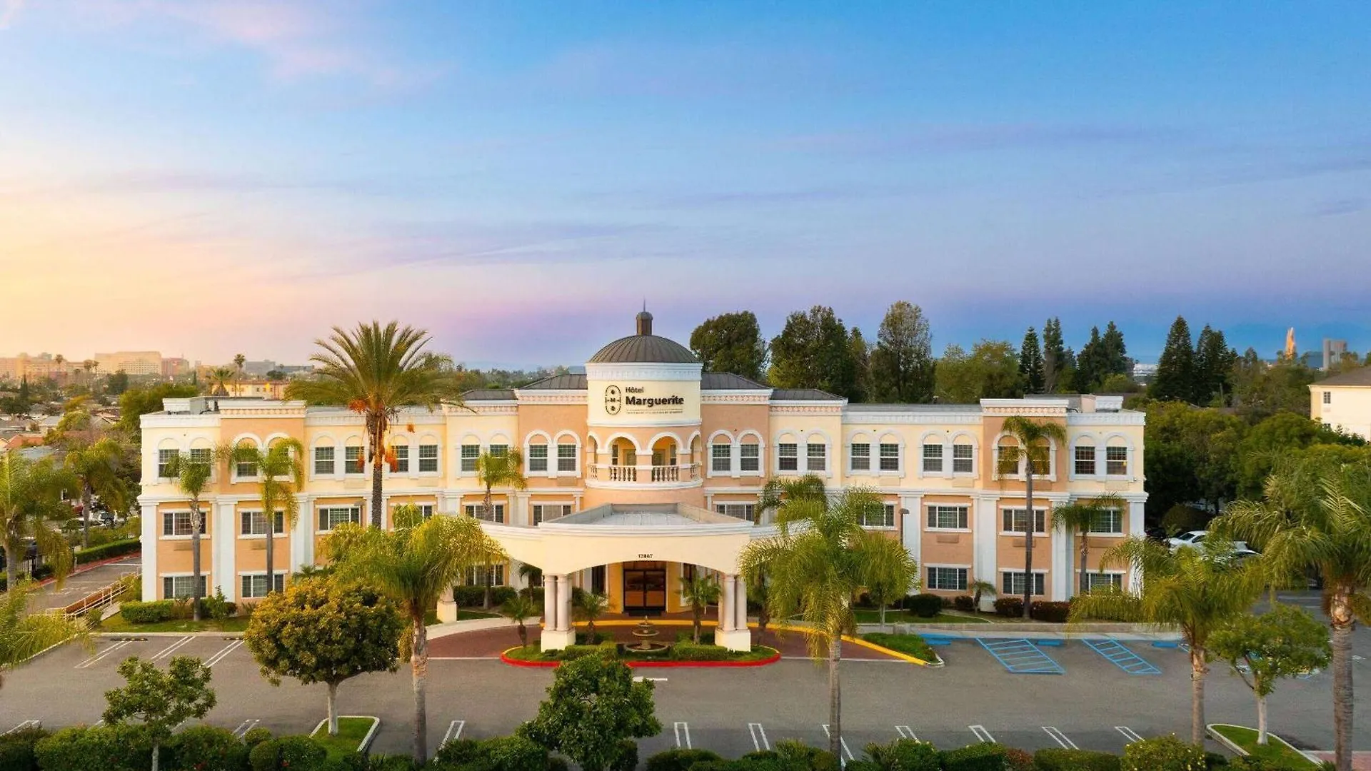 ***  Hotel Marguerite South Anaheim - Garden Grove, Trademark Collection By Wyndham United States
