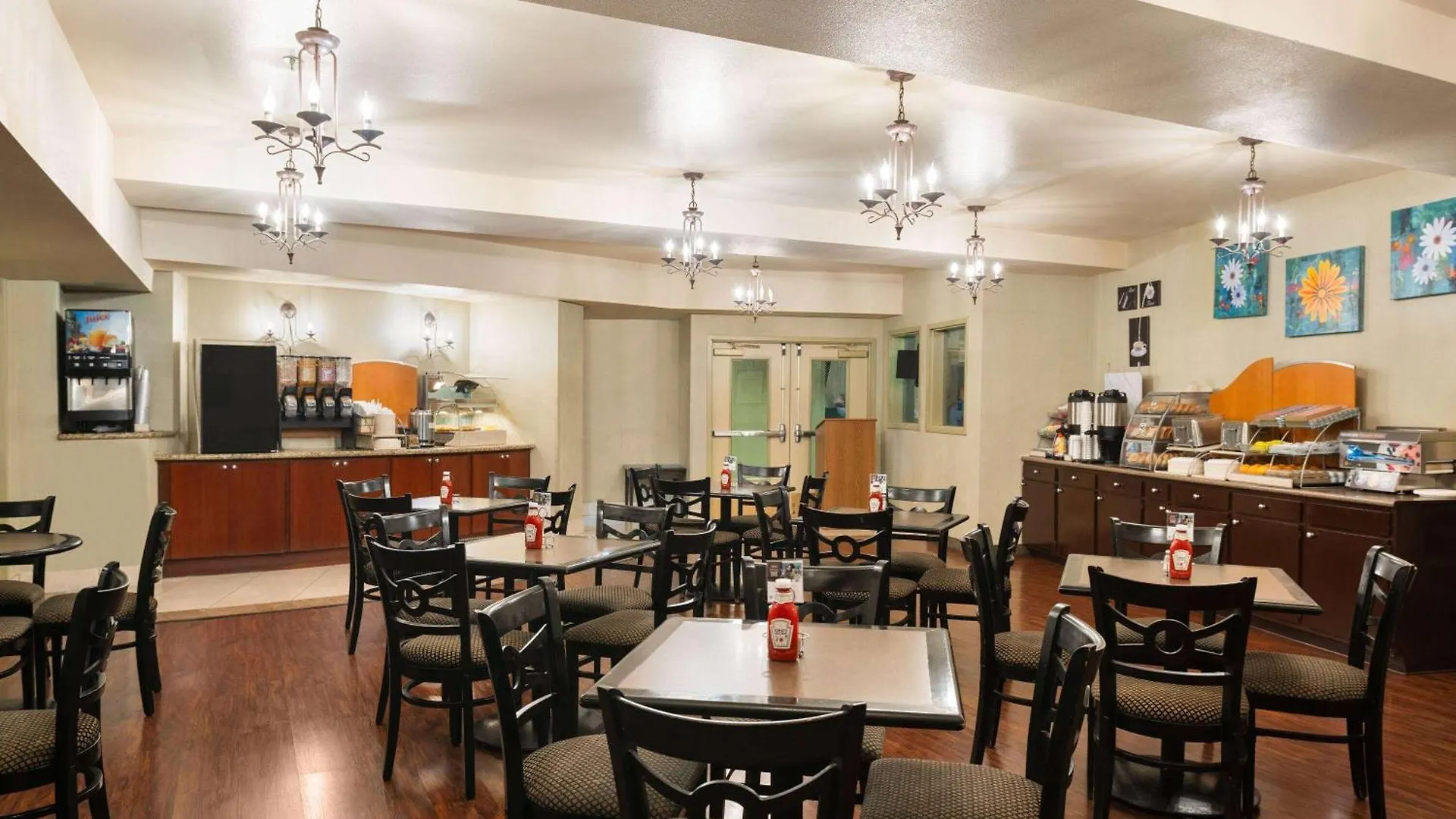 Hotel Marguerite South Anaheim - Garden Grove, Trademark Collection By Wyndham 3*,